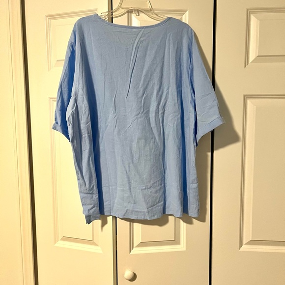 NWOT Plus Women’s Short-Sleeved Blouse 22W - Picture 3 of 3